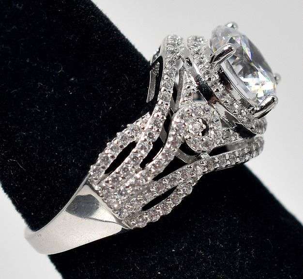 Cz Gemstone Ring in Sterling Silver