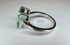 Stunning 6.75 Ct   Blue/Green Lab Simulated Diamond Ring