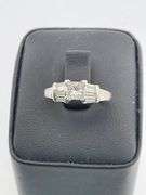 CERTIFIED 14K WHITE GOLD AND DIAMOND ENGAGEMENT RING