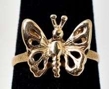 Elegant 14K Yellow Gold Butterfly Ring
