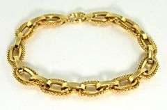 Beautifully Detailed 14K Oval Links Bracelet