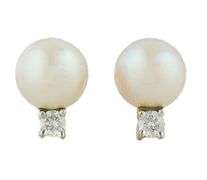 Tiffany & Co. Signature 0.10ctw Diamond and Akoya Pearl Stud Earrings in 18K
