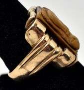 Charming 10K Yellow Gold Tiger's Eye Gemstone Men's Ring