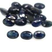 Rich! 9.98ct dark blue Sapphire set from Madagascar!