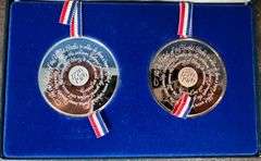 Gorgeous HEAVY Franklin Mint Gem Proof Bicentennial Silver & Bronze Medallion Set