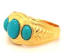 22kt Yellow gold 3 stone Turquoise ring