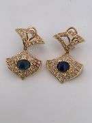 CERTIFIED 18K YELLOW GOLD DIAMOND AND SAPPHIRE DANGLING EARRINGS