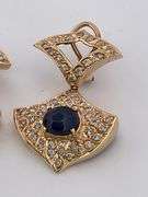CERTIFIED 18K YELLOW GOLD DIAMOND AND SAPPHIRE DANGLING EARRINGS
