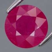 Ravishing violet pink 2.39ct ruby solitaire -Heated only!