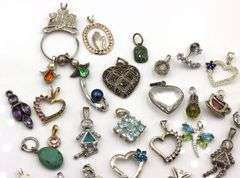 Group lot of Vintage 925 sterling silver pendants