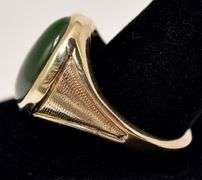 Amazing 10k Yellow Gold Jade Gemstone Men's Ring