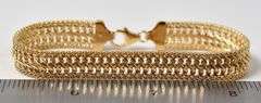 Sturdy 18K Yellow Gold Chain Link Bracelet