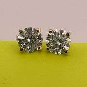 BRAND NEW 2.00 CARATS LAB GROWN DIAMOND STUDS. 14K YELLOW GOLD