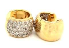 18kt Yellow gold 0.75ctw Pave diamond huggies