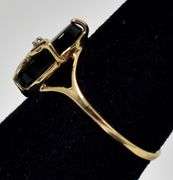 Stunning 10K Yellow Gold Black Onyx Gemstone and Diamond Ring