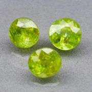 Untreated! Color shifting! 4.03ct Sphene set from Madagascar!