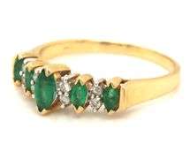 Attractive 14K YG Emerald and Diamond Pyramid Ring