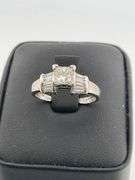 CERTIFIED 14K WHITE GOLD AND DIAMOND ENGAGEMENT RING