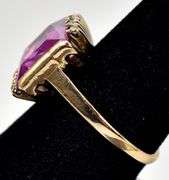 Vintange 10K Yellow Gold Pink Sapphire Gemstone and Diamond Ring