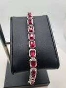 Magnificenrt 21ctw Rubies and diamond bracelet