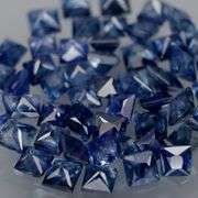 Heated only! 3.27ct royal blue Sapphire set