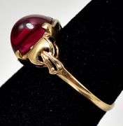 Pretty 10K Yellow Gold Synthetic Ruby Gemstone Ring