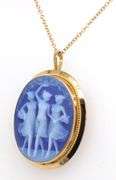 18kt Yellow gold 3 Sister blue Cameo brooch pendant on chain