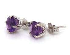 14kt White gold round amethyst stud earrings