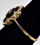 Vintage 10K Yellow Gold Black Onyx Gemstone and Diamond Ring