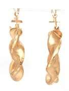 Fashionable 14K YG Quarter Sized Ribbon Hoop Earrings