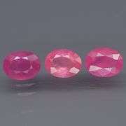 Collectors 6.87ct pinkish red Ruby set from Mozambique!!!