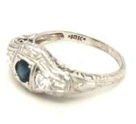Vintage 18kt White gold sapphire and diamond ring