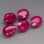 Deep color in this heavy 7.74ct PIGEONS BLOOD Ruby set!!!