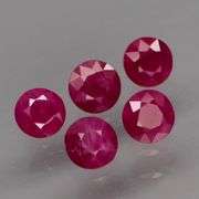 Collectors 3.08ct PIGEONS BLOOD Burmese Ruby set!!!