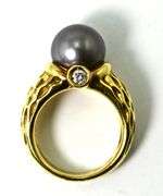 Gorgeous 18K Yellow Gold Gray Pearl & Diamond Ring