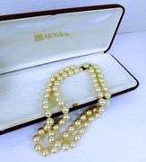 Vintage Majorica Large Faux Pearls Necklace with Box