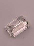I.G.I  CERTIFIED 4.00 CARAT LOOSE DIAMOND  EMERALD CUT