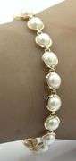14kt Yellow gold Button pearl bracelet