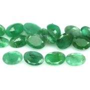 Rich emerald green 7.85ct 18pc Emerald set