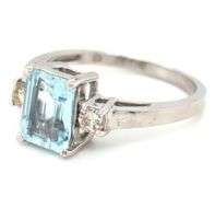14kt White gold 1.45ct Emerald cut Aquamarine and 0.20ctw diamond ring