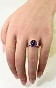 Exquisite Modern 18K Yellow Gold Cabachon Amethyst Ring