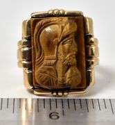 Charming 10K Yellow Gold Tiger's Eye Gemstone Men's Ring