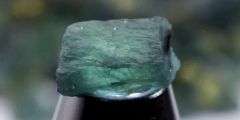 Heavy! 100.23ct uncut, untreated Grandidierite set!