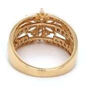 14kt Yellow gold cubic zirconia flower design ring