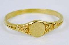 Vintage 10K Baby Signet Ring