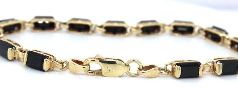 14kt Yellow gold emerald cut black onyx station bracelet