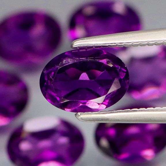 Top royal purple! 6.98ct 7x5mm real Bolivian Amethyst set!