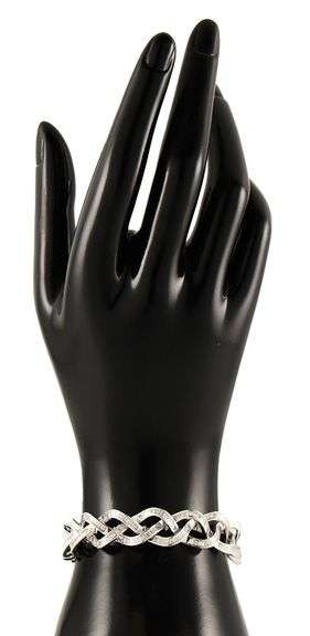 7.10ctw Baguette Diamond Channel Set Woven Style Bracelet in 18K