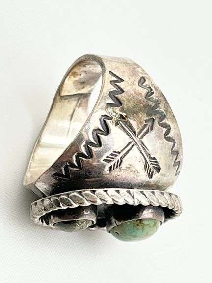 925 Sterling Vintage Natural Turquoise Silver Vintage Native American Featuring Crossed Arrows Stamp