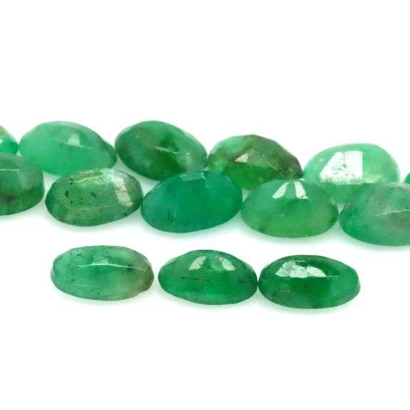 Oval cut 6.20ct 14pc Zambian Emerald set